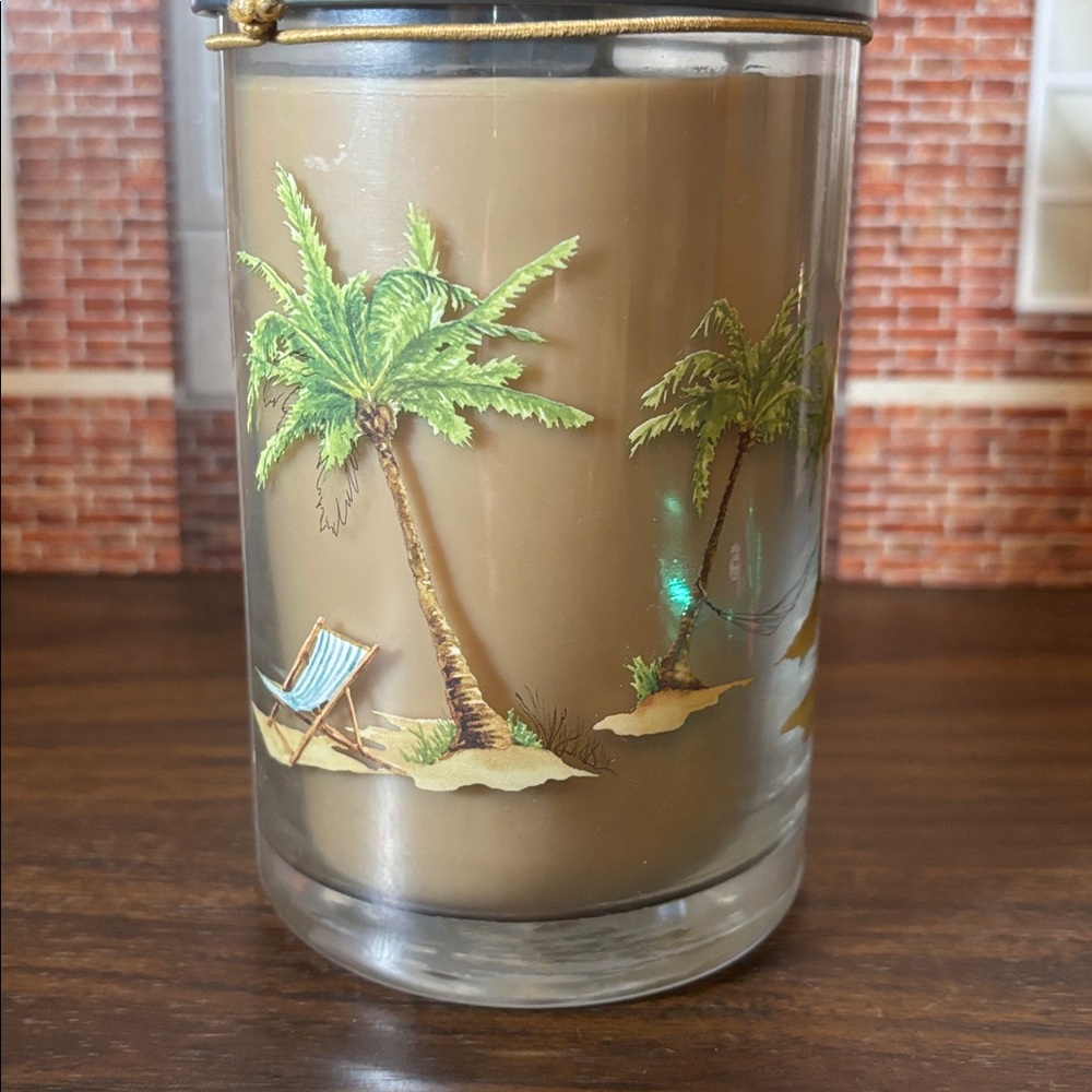 Yankee Candle Sun & Sand Large Tumbler - Picture 2 of 4